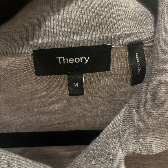 Theory Men's Long-Sleeve Polo Shirt in Merino Wool - Medium - Picture 11 of 13